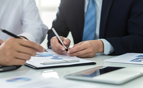 注冊(cè)商貿(mào)公司需要準(zhǔn)備哪些材料?