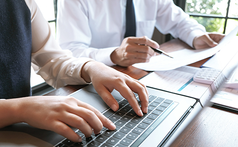 營(yíng)業(yè)性演出許可證需要什么材料？