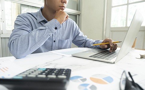 公司如何辦理進(jìn)出口經(jīng)營(yíng)權(quán)？