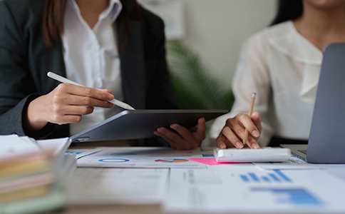 開曼群島注冊(cè)公司流程復(fù)雜嗎？