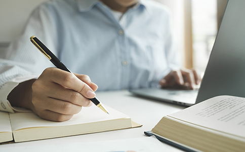 財(cái)務(wù)公司收費(fèi)標(biāo)準(zhǔn)是多少？